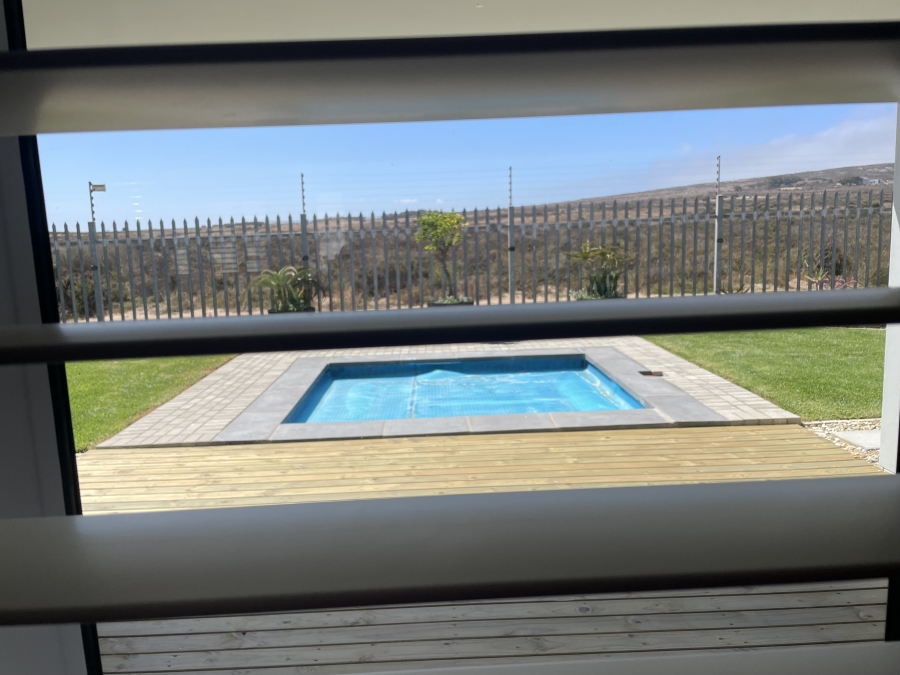 3 Bedroom Property for Sale in Country Club Western Cape